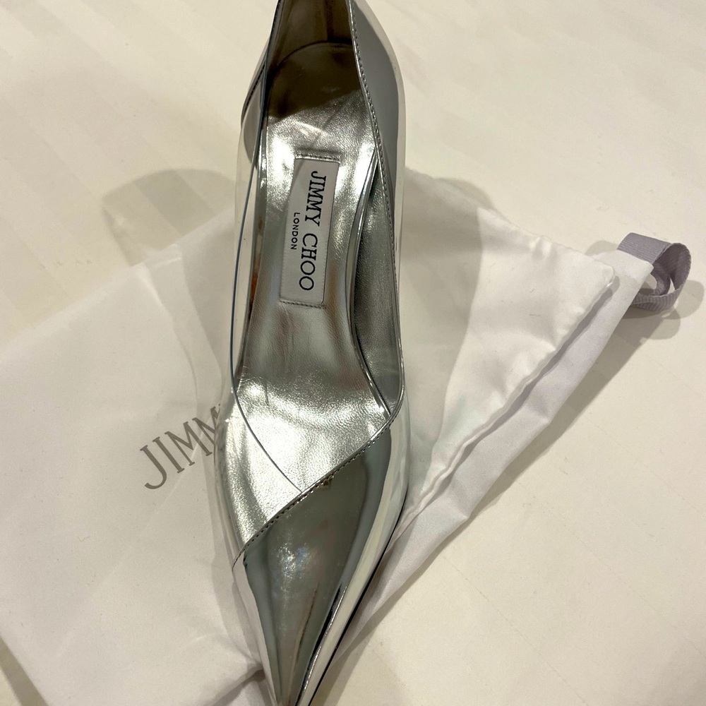 jimmy choo silver and clear pump. worn once.